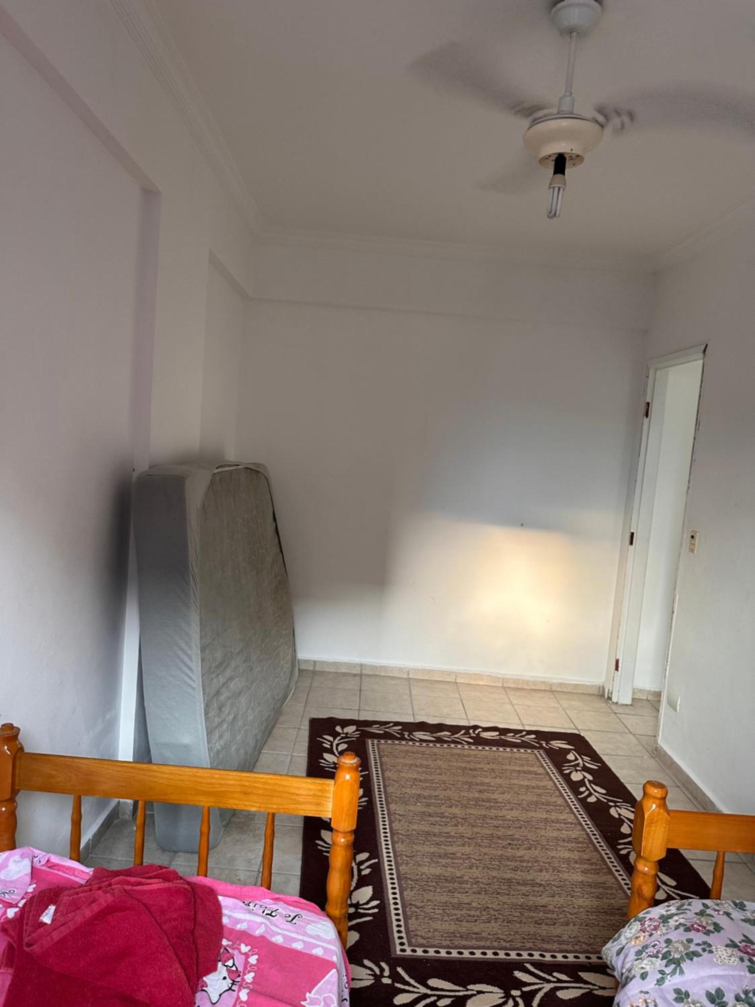 Apartamento Com Piscina * Guarujá